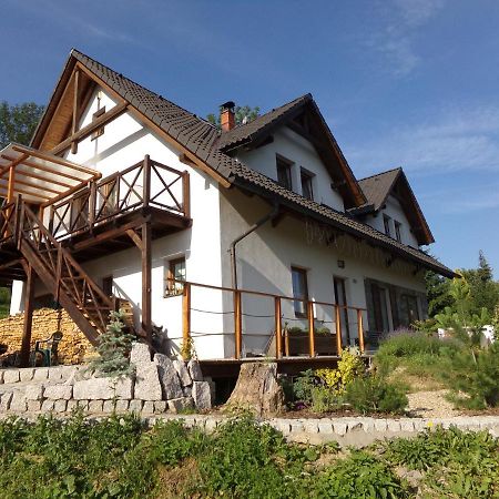 Motyli Chalupa - Luxusni Apartmany U Jestedu Dlouhy Most Bagian luar foto