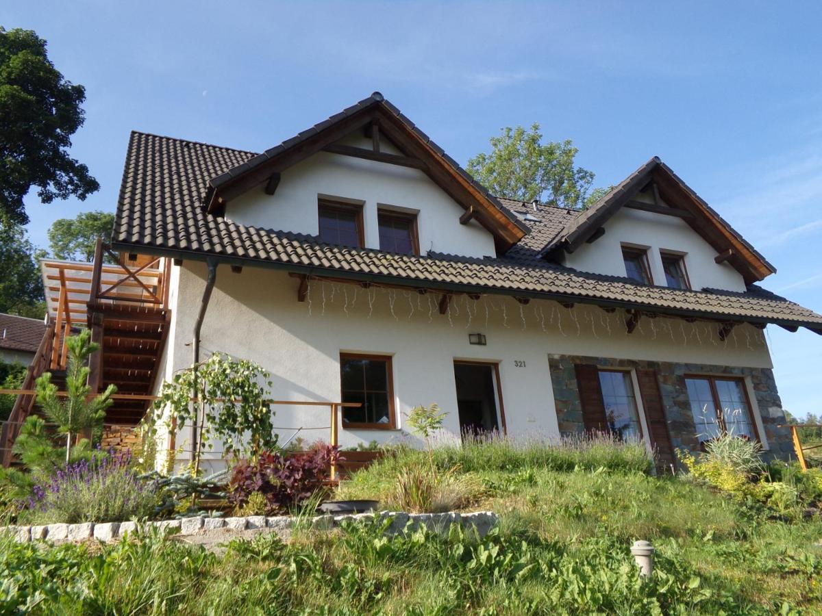 Motyli Chalupa - Luxusni Apartmany U Jestedu Dlouhy Most Bagian luar foto
